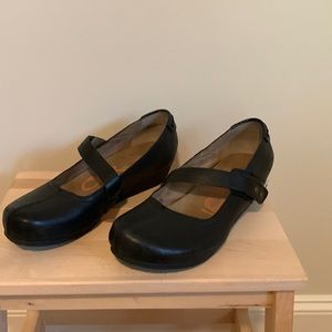 OTBT Salem Mary Jane Wedge Clog